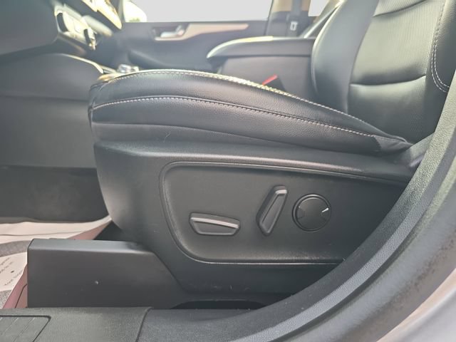 Used 2020 Ford Escape SEL AWD/4WD image 28