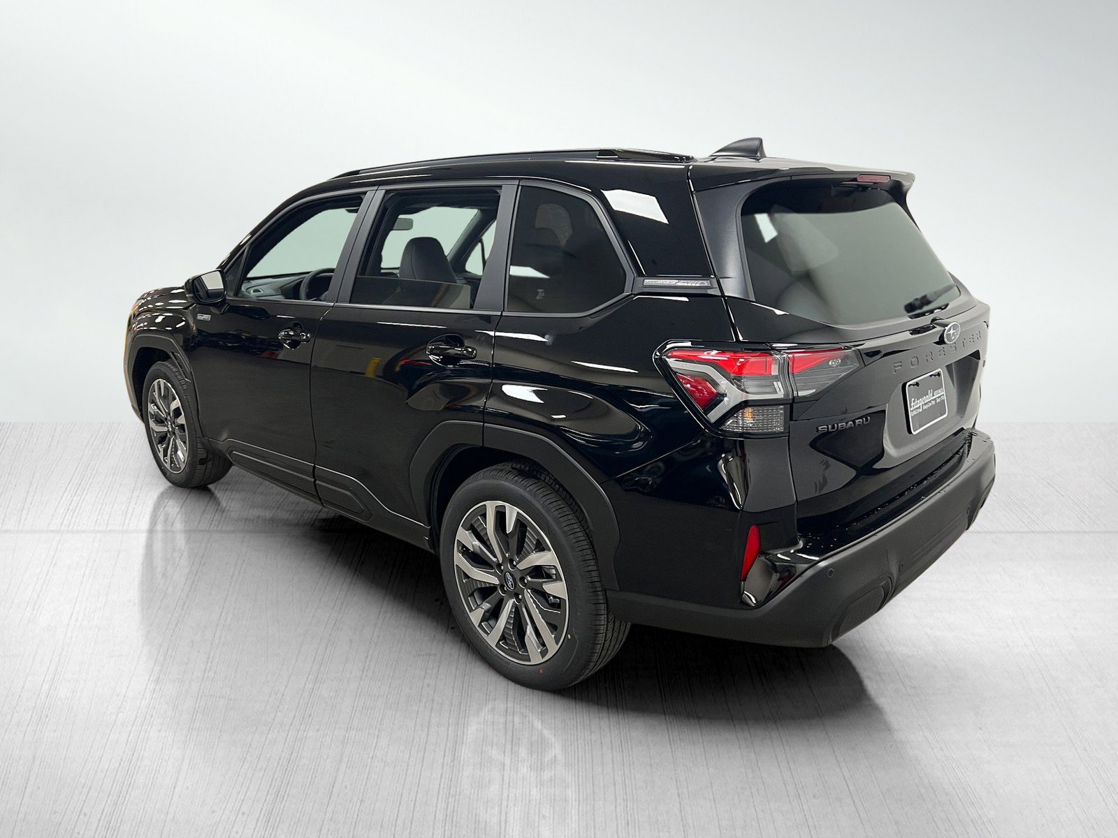 New 2025 Subaru Forester Touring image 8