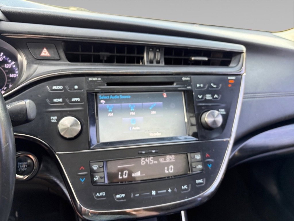 Used 2016 Toyota Avalon Touring w/ Protection Package FWD image 2