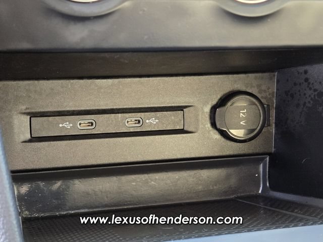 Used 2022 Volkswagen Taos SE FWD image 29