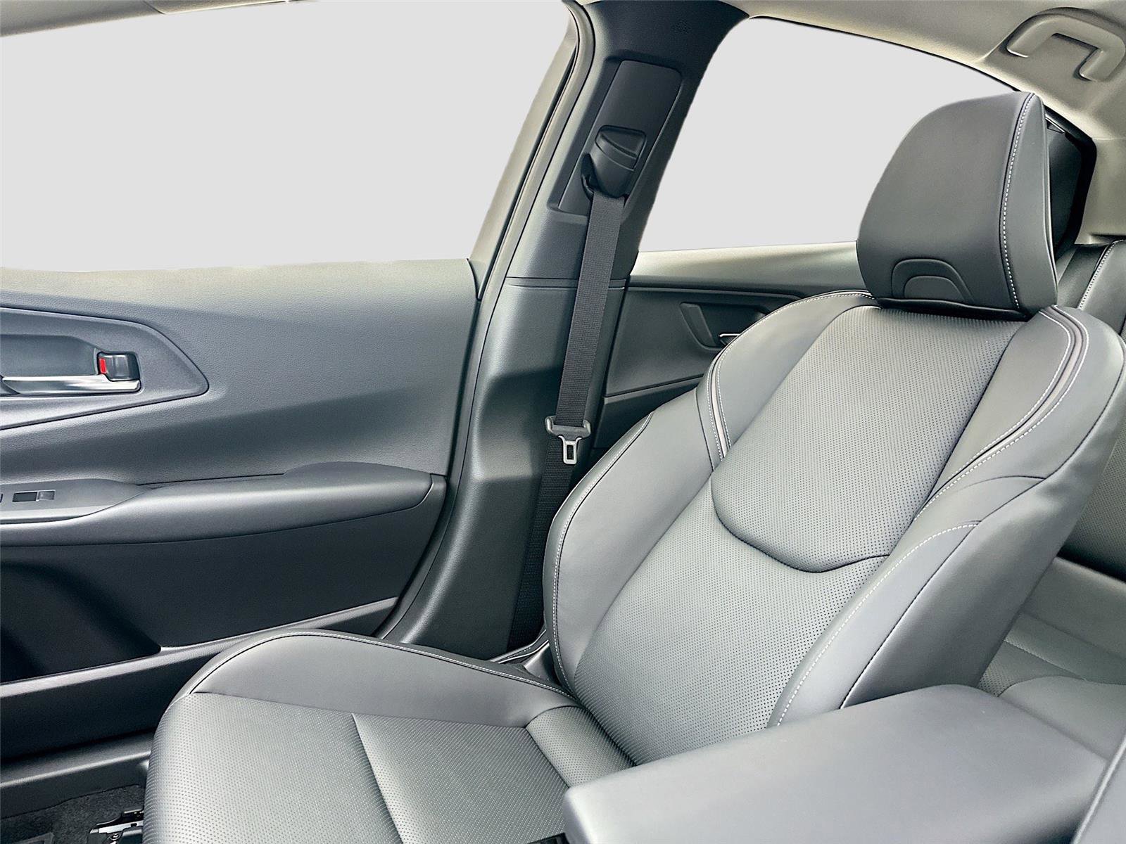 New 2026 Toyota Prius AWD image 23