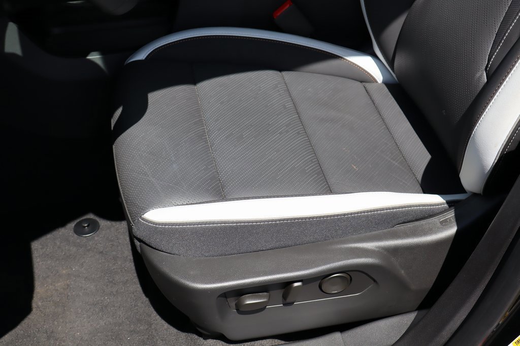 New 2025 Buick Envision Sport Touring image 11