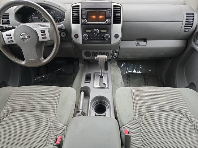 Used 2016 Nissan Frontier SV w/ SV Value Truck Package RWD image 14