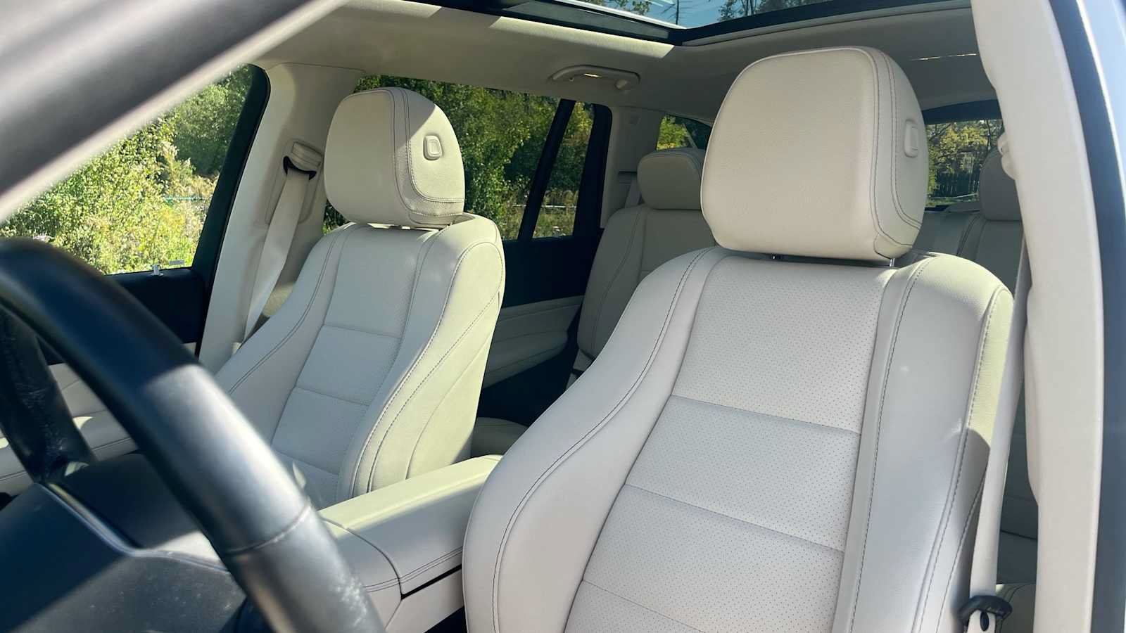 Certified 2023 Mercedes-Benz GLS 450 4MATIC image 29
