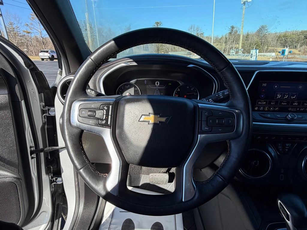 Used 2021 Chevrolet Blazer Premier w/ Driver Confidence II Package image 12