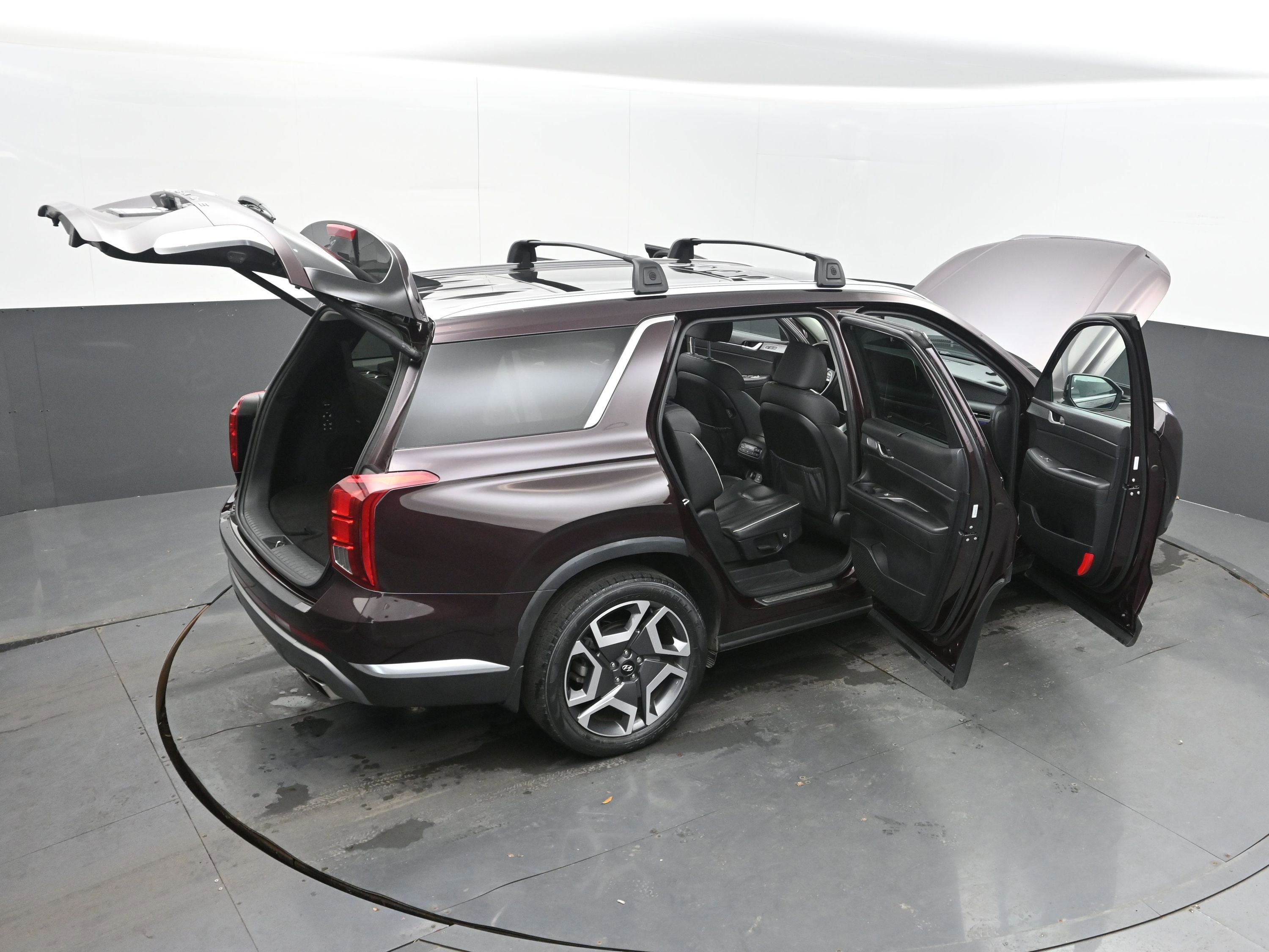 Used 2024 Hyundai Palisade Limited image 48