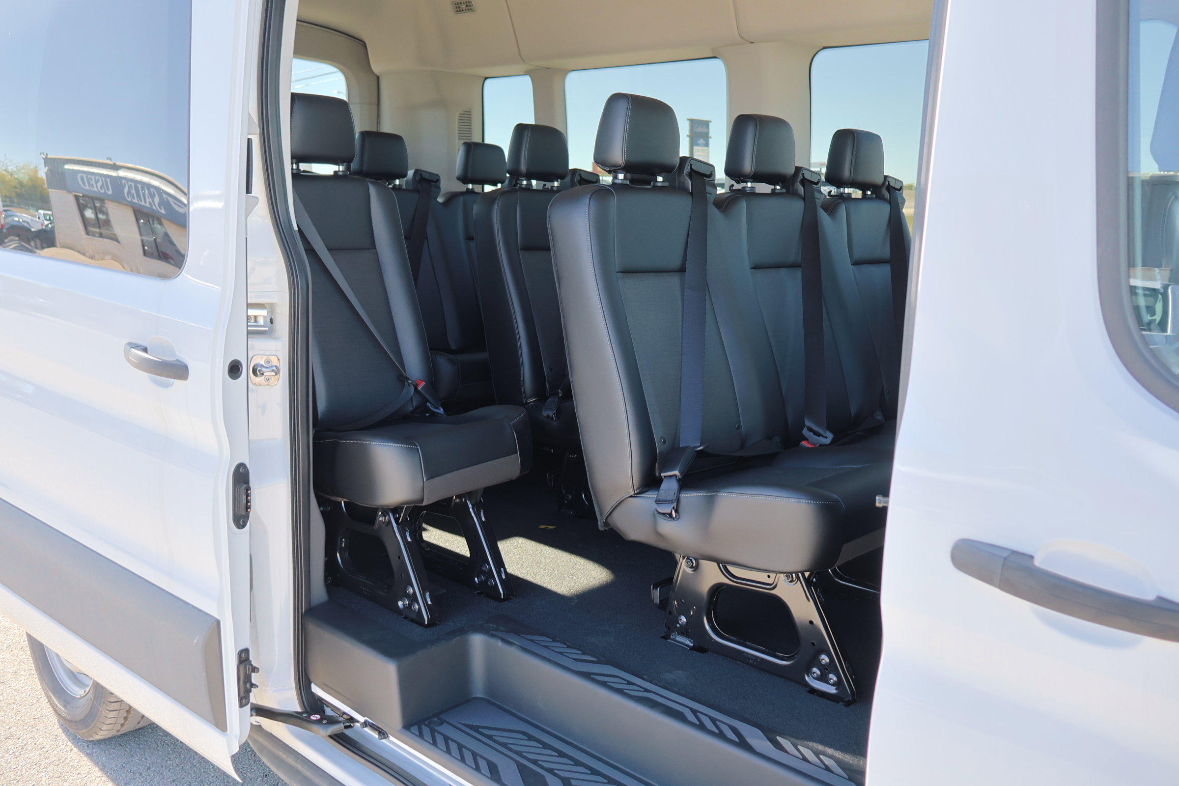 Certified 2024 Ford Transit 350 XL image 29