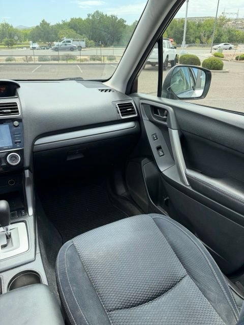 Used 2016 Subaru Forester 2.5i Premium w/ All-Weather Package AWD/4WD image 12