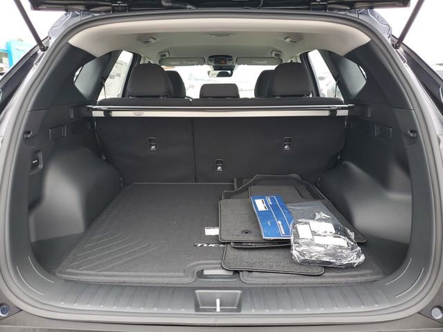 New 2026 Hyundai Tucson Blue SE image 6