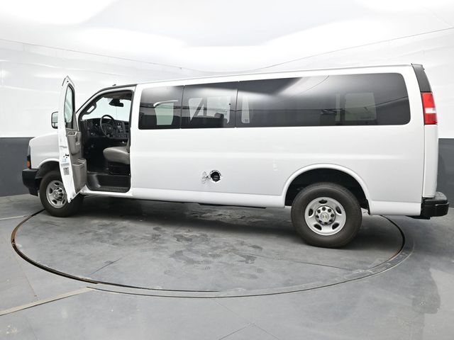 Used 2024 Chevrolet Express 3500 LS RWD image 44