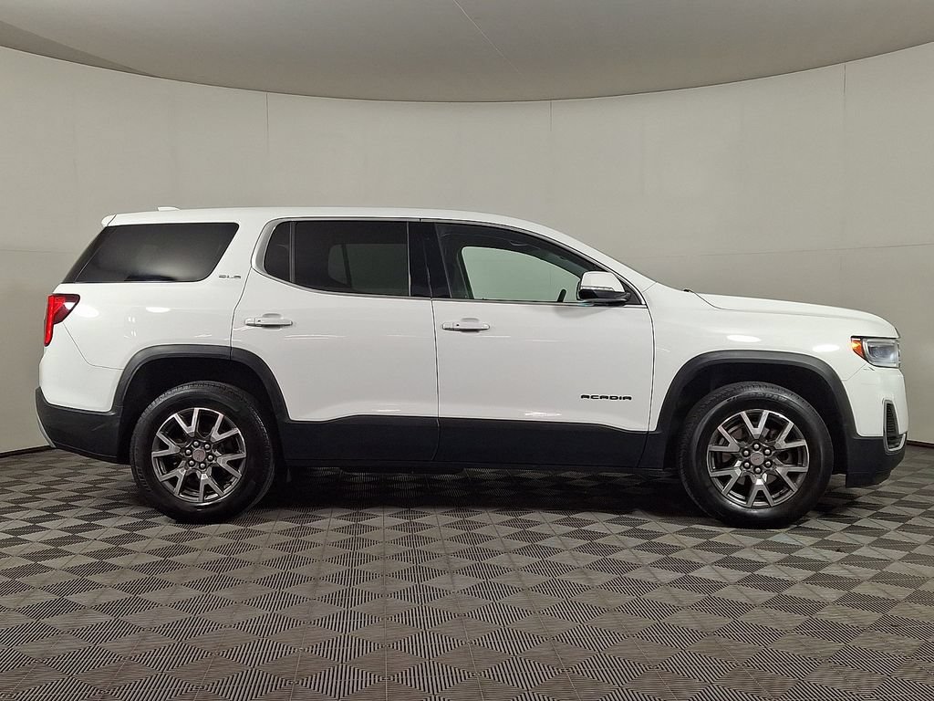 Used 2020 GMC Acadia SLE w/ LPO, Floor Liner Package FWD image 10