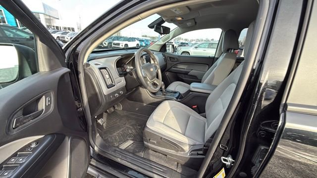 Used 2020 Chevrolet Colorado W/T w/ Custom Special Edition image 2