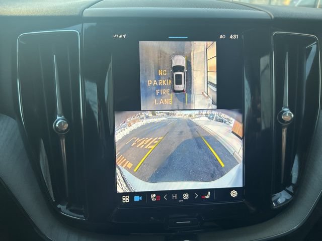 Certified 2025 Volvo XC60 B5 Plus AWD/4WD image 23