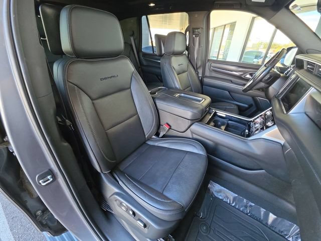Used 2021 GMC Yukon Denali w/ Denali Ultimate Package AWD/4WD image 20