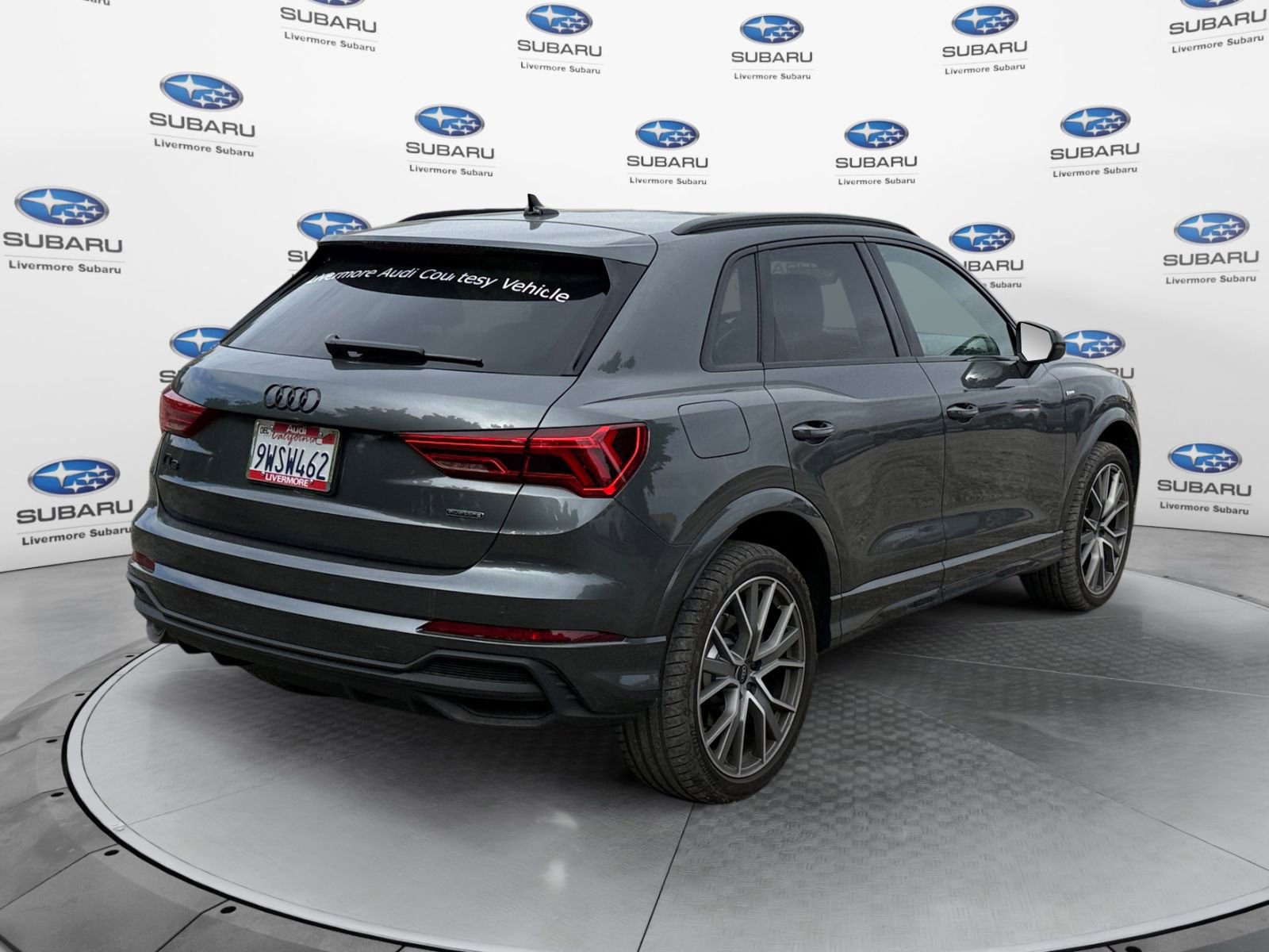 Used 2025 Audi Q3 2.0T Premium Plus w/ Premium Plus Package AWD/4WD image 4