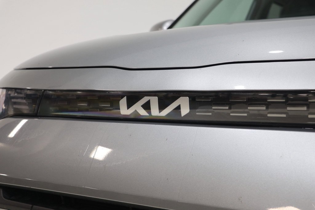 Used 2025 Kia Soul LX w/ LX Technology Package FWD image 15