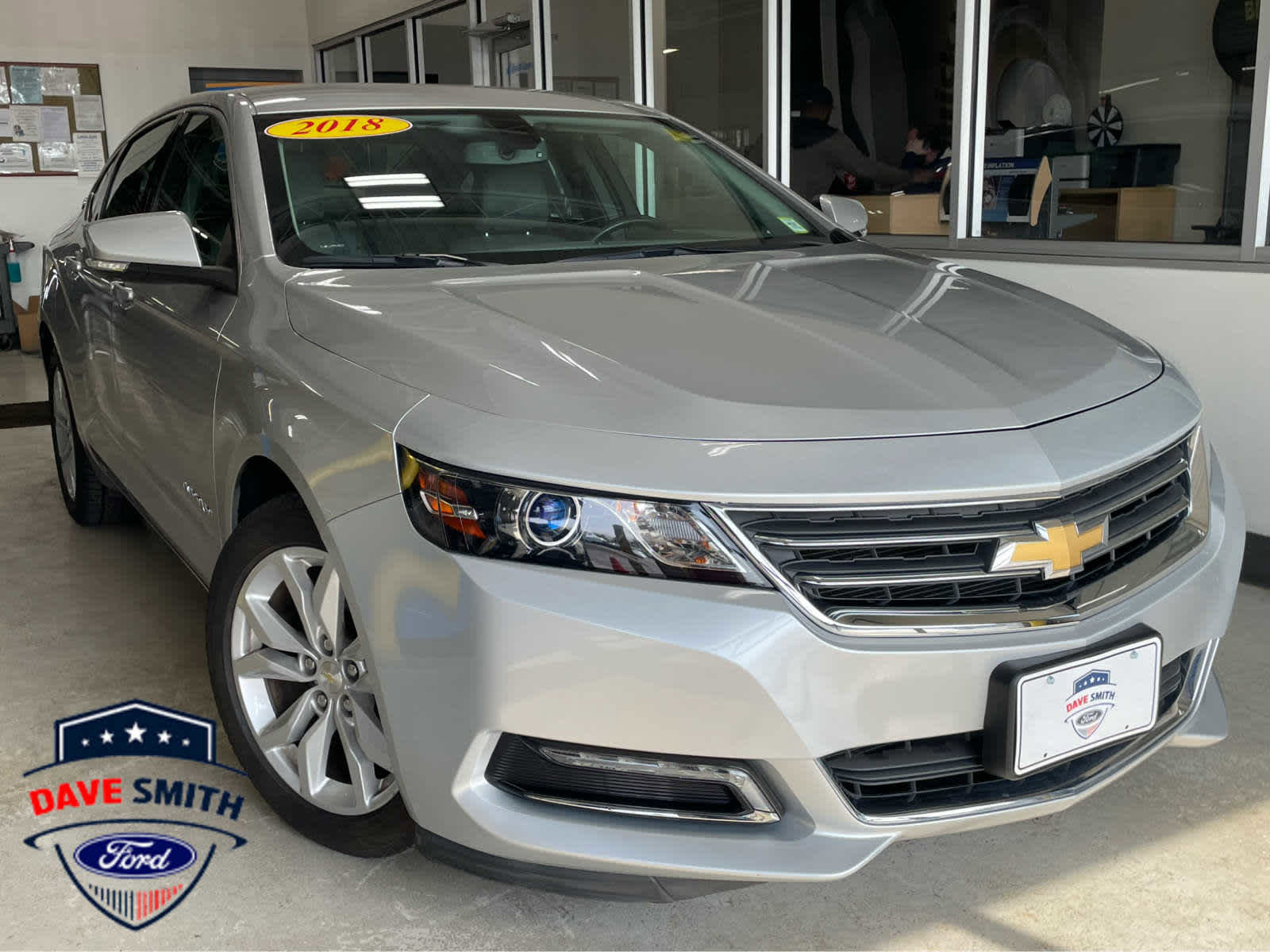Used 2018 Chevrolet Impala LT w/ LT Convenience Package FWD image 2