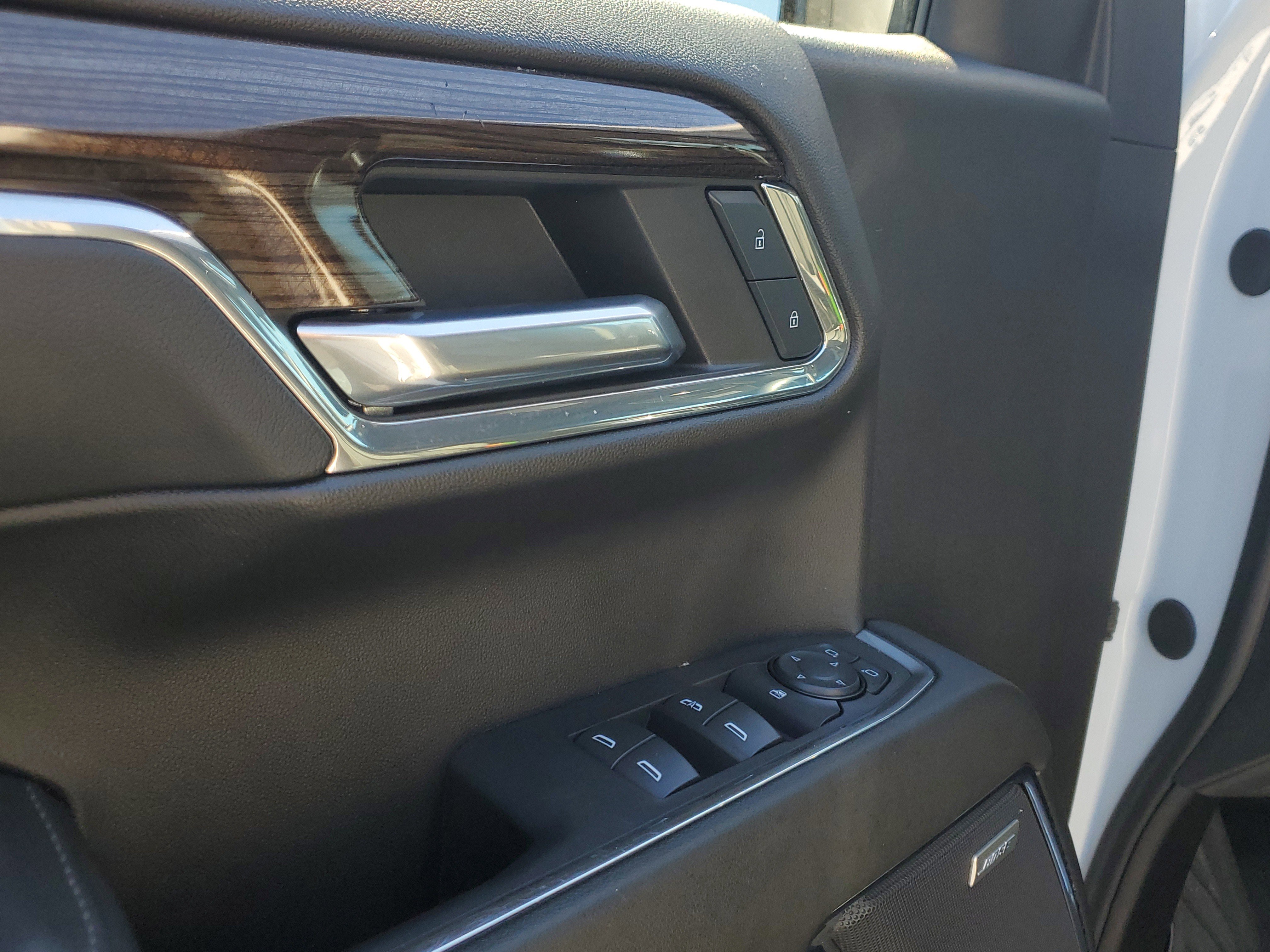 Used 2024 Chevrolet Silverado 1500 LT Trail Boss w/ Convenience Package II image 21