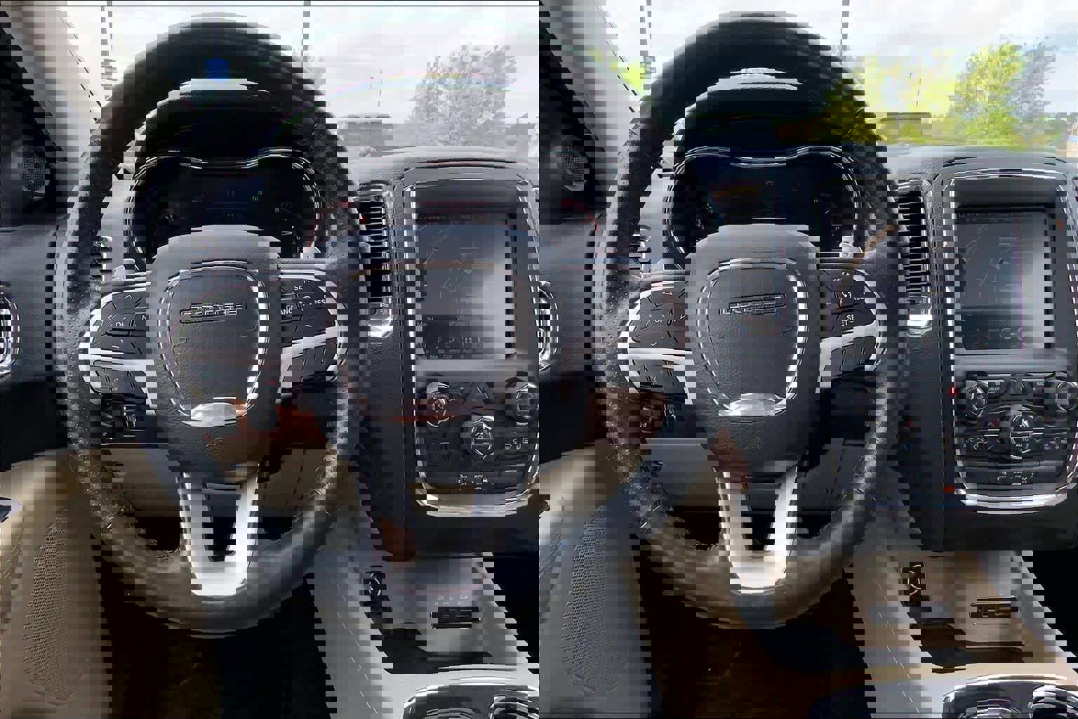 Used 2014 Dodge Durango Citadel w/ Trailer Tow Group IV AWD/4WD image 5