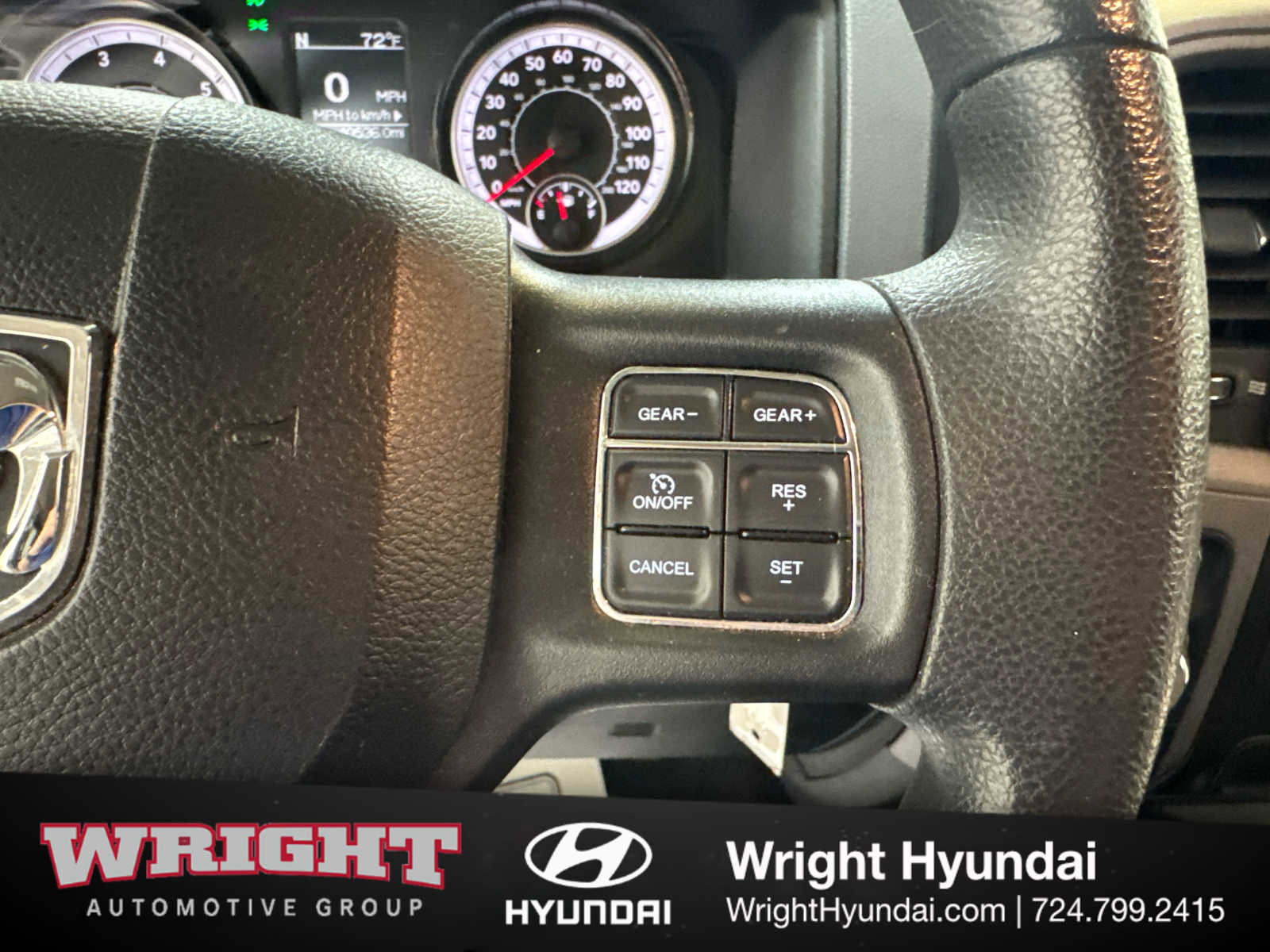 Used 2018 RAM 1500 Express AWD/4WD image 19