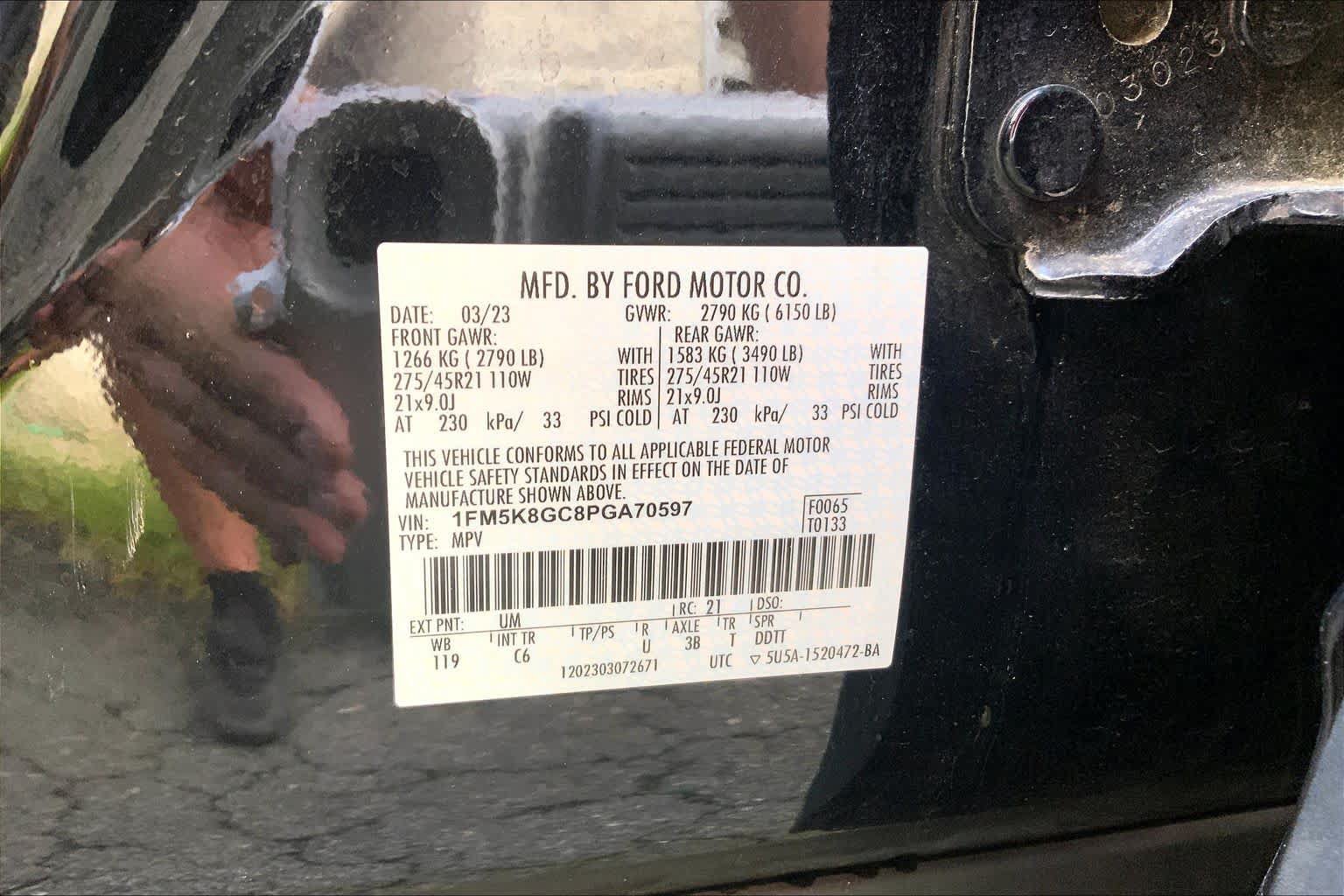 Used 2023 Ford Explorer ST w/ Equipment Group 401A AWD/4WD image 32