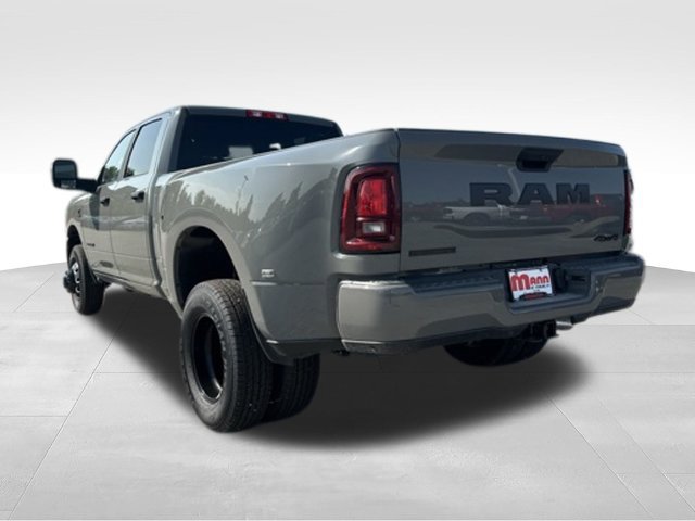 New 2026 RAM 3500 Big Horn AWD/4WD image 6