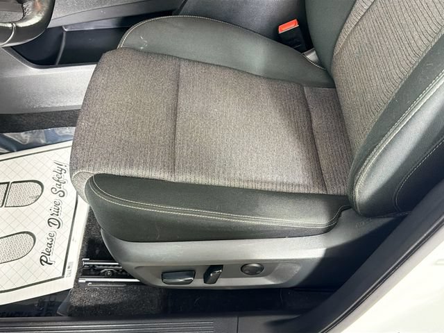 Used 2021 Nissan Rogue SV AWD/4WD image 18