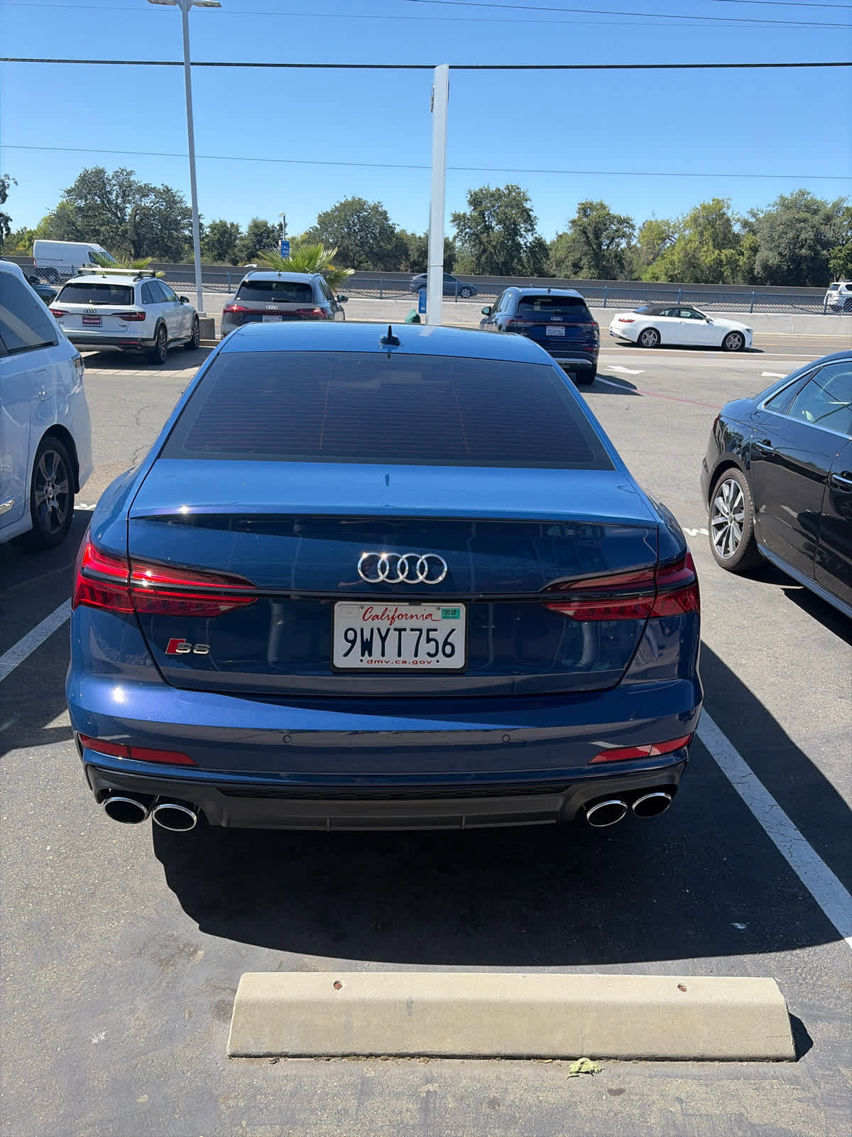 Used 2025 Audi S6 Premium Plus w/ Premium Plus Package AWD/4WD image 4