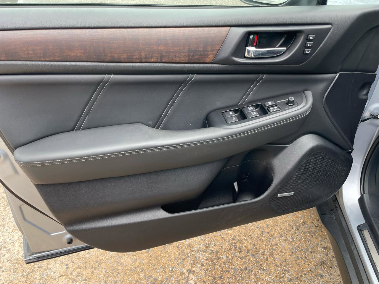 Used 2019 Subaru Outback 2.5i Limited image 39