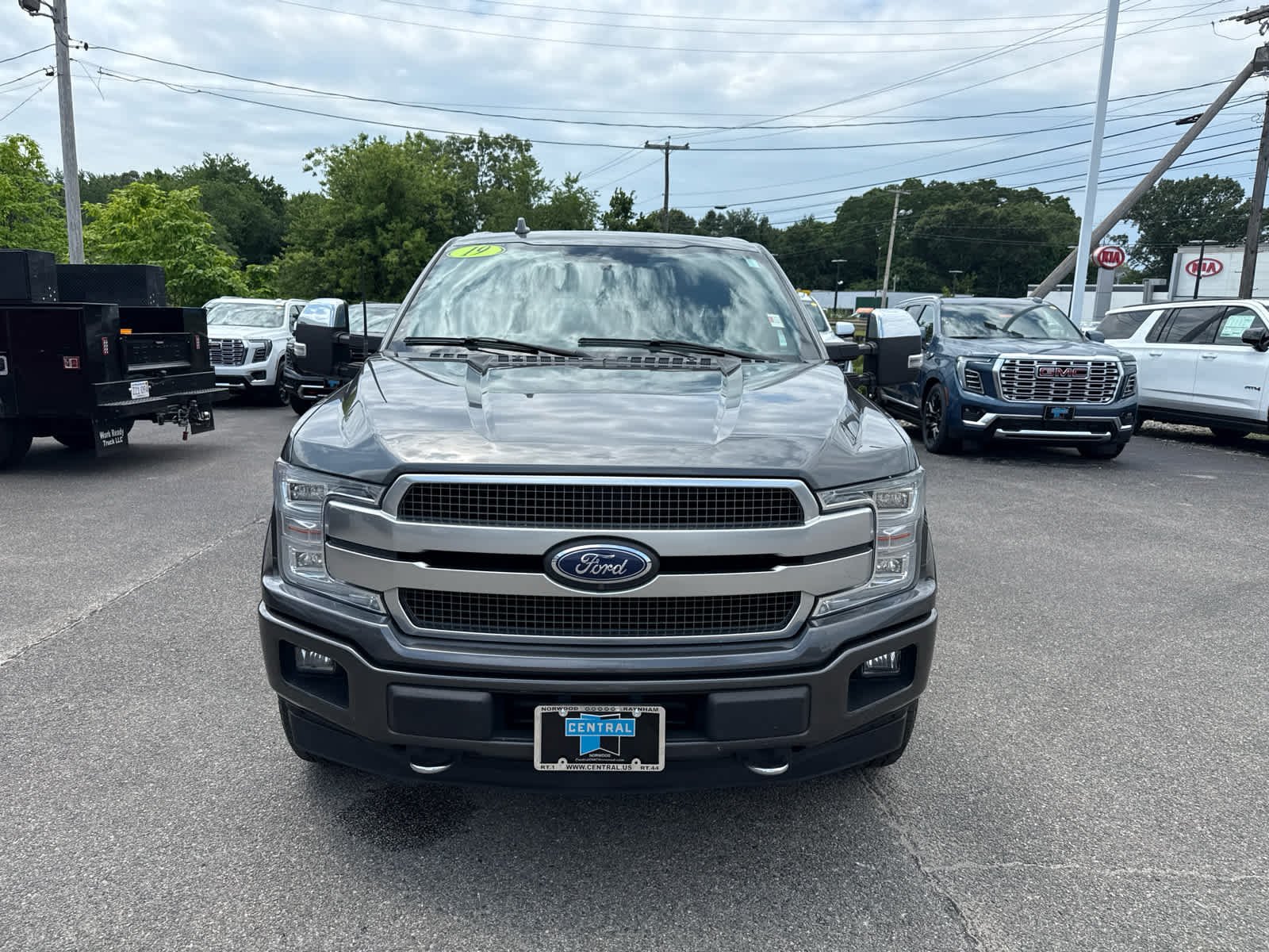 Used 2019 Ford F150 Platinum w/ Equipment Group 701A Luxury AWD/4WD image 8