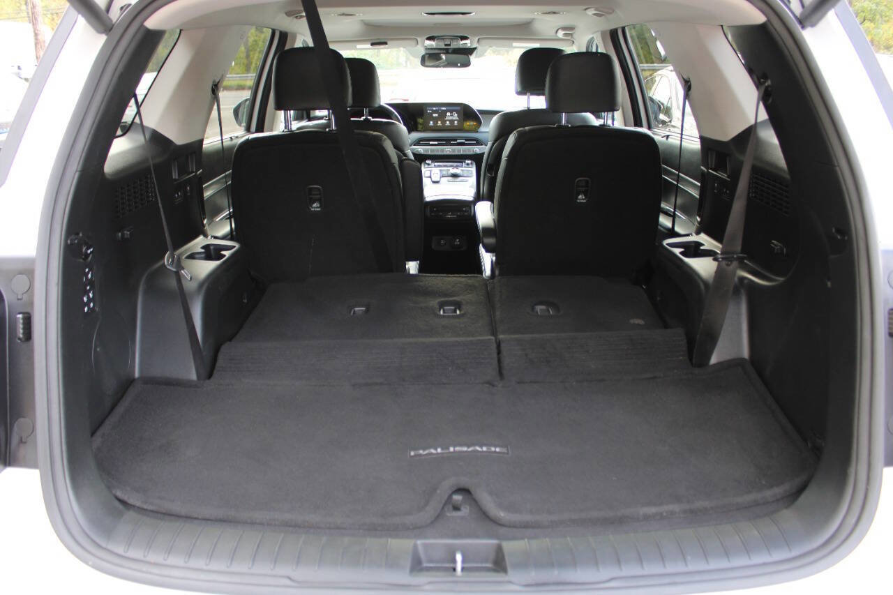 Used 2020 Hyundai Palisade SEL w/ Premium Package image 14