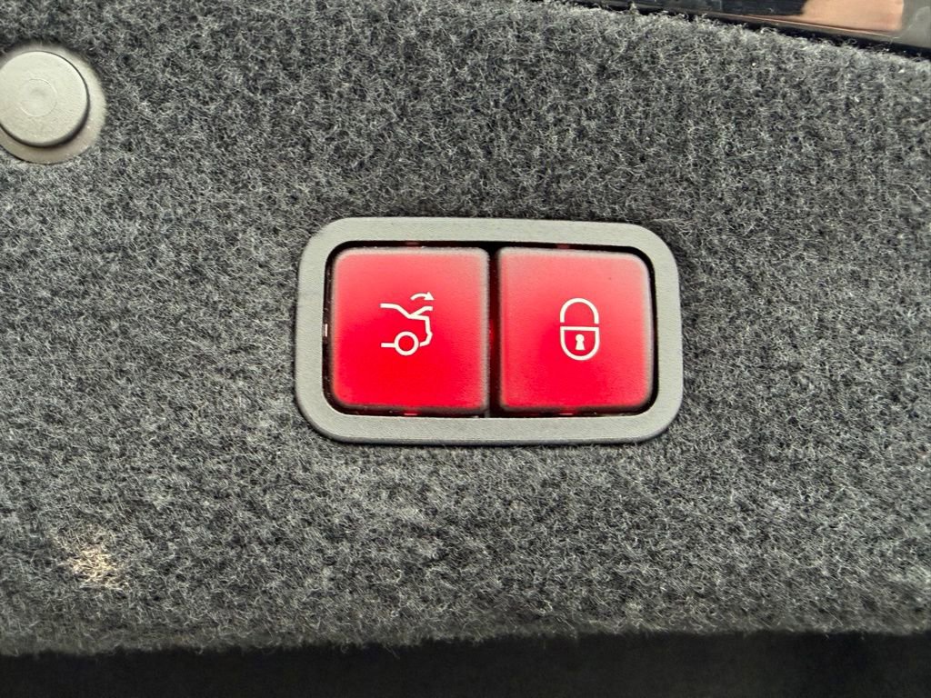 Used 2015 Mercedes-Benz S 550 4MATIC Coupe image 34