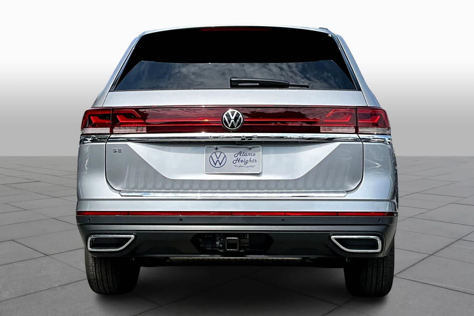 New 2026 Volkswagen Atlas SE FWD image 4