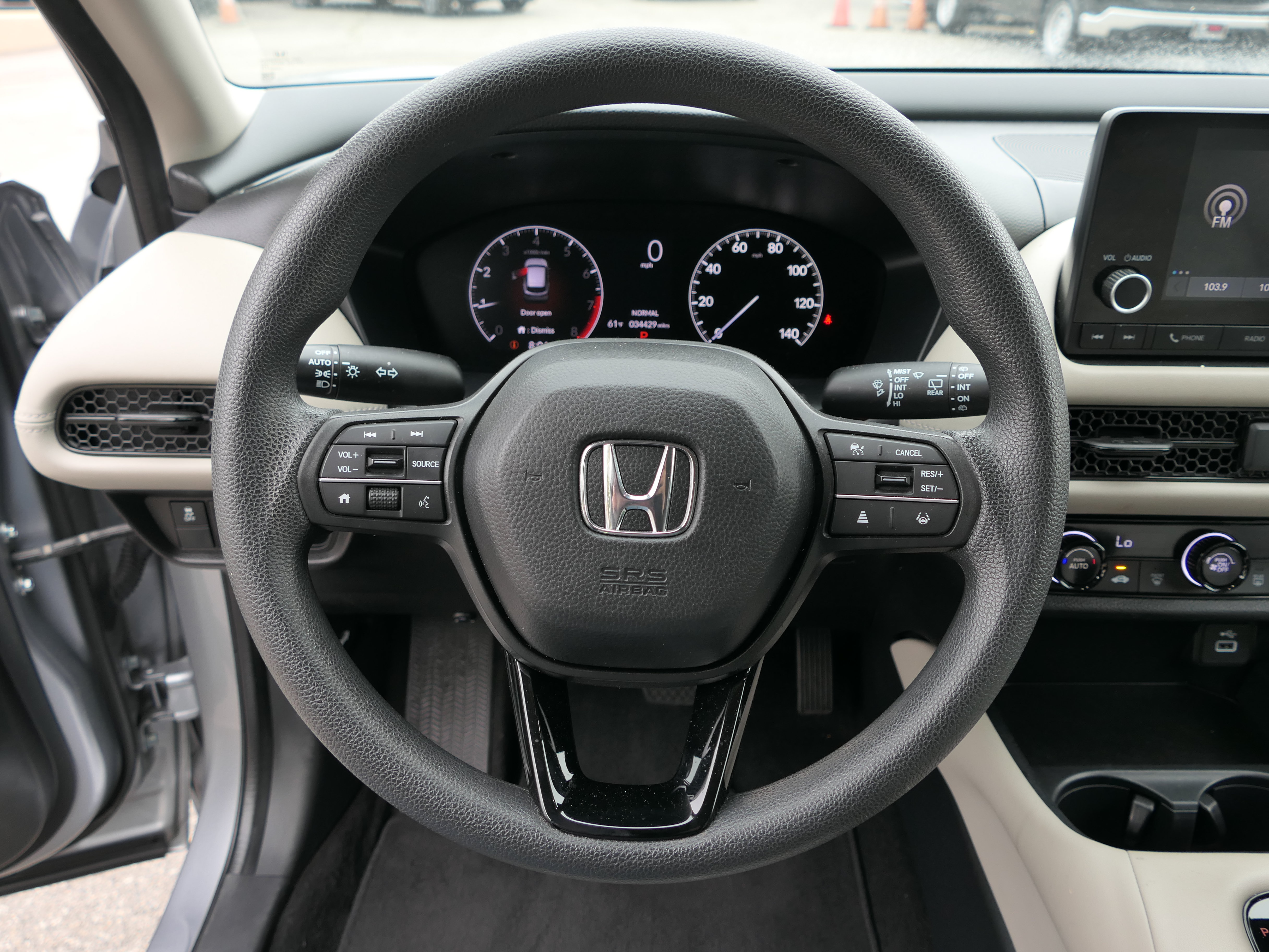 Used 2023 Honda HR-V LX image 17