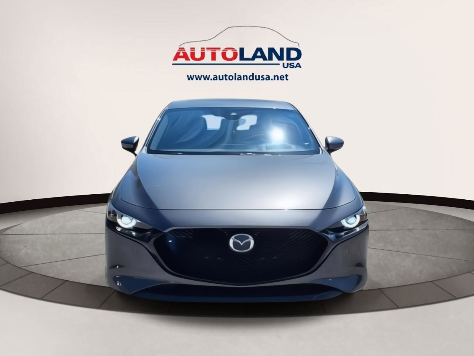 Used 2019 MAZDA MAZDA3 Hatchback w/ Premium Package image 2