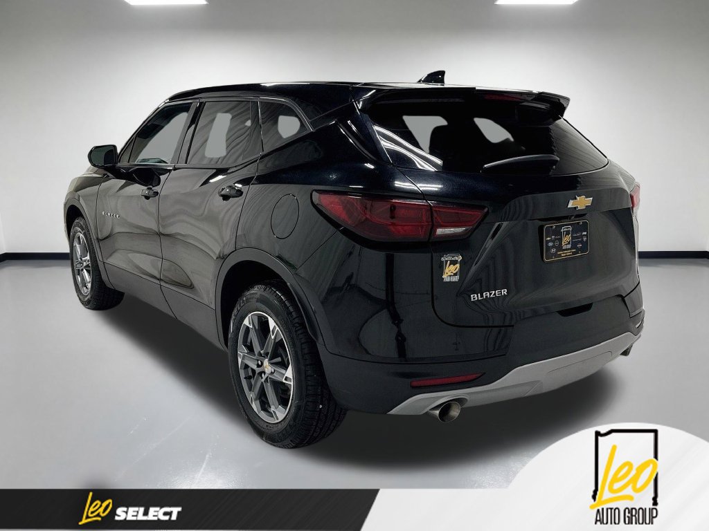 Used 2023 Chevrolet Blazer LT FWD image 8