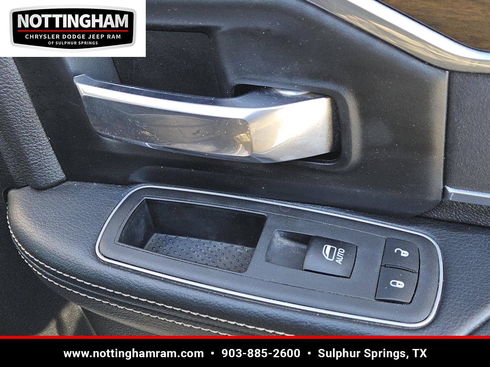 Used 2023 RAM 3500 Laramie image 33