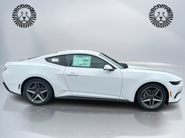 New 2026 Ford Mustang Coupe image 4