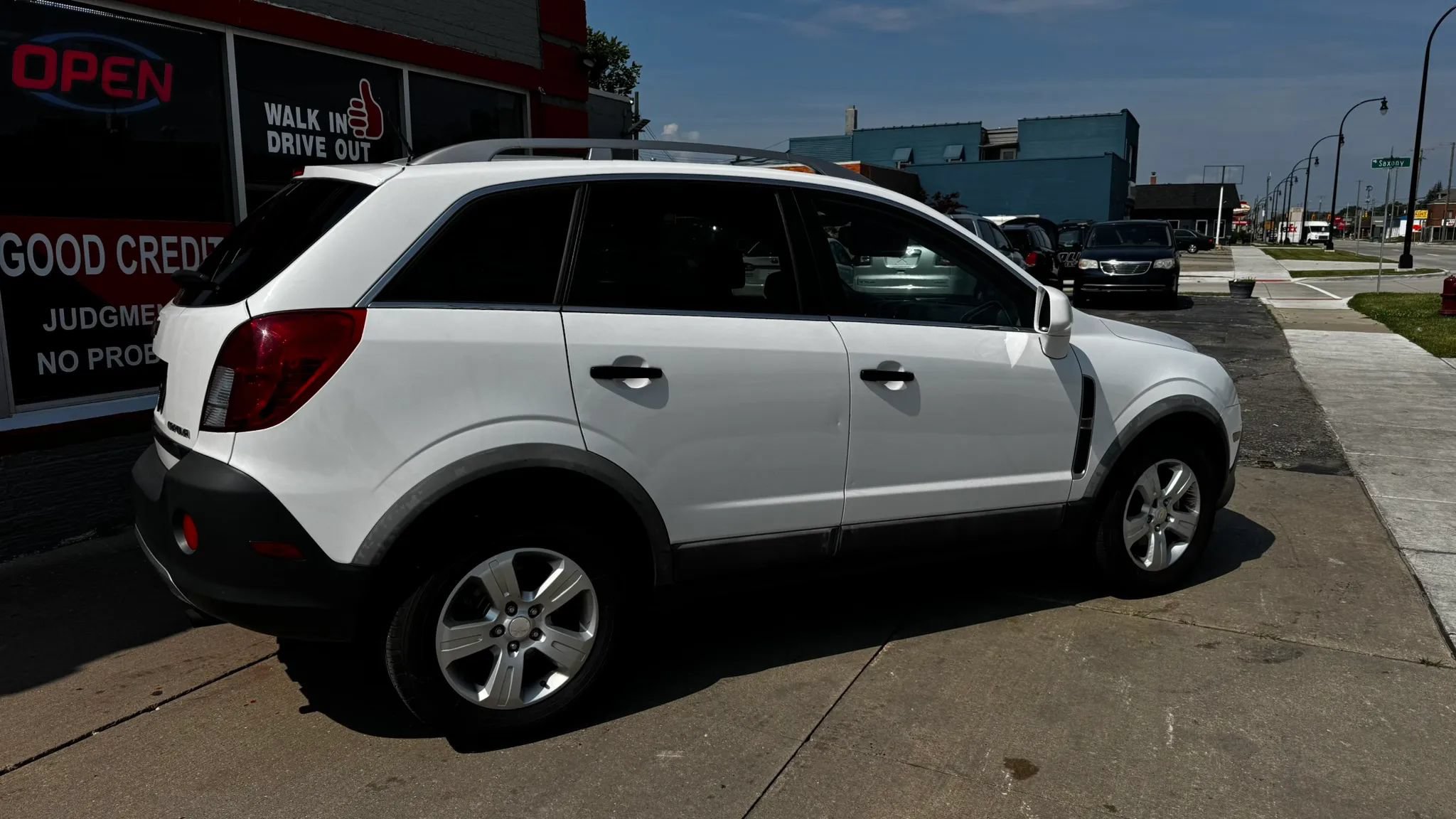 Used 2015 Chevrolet Captiva Sport LS FWD image 5