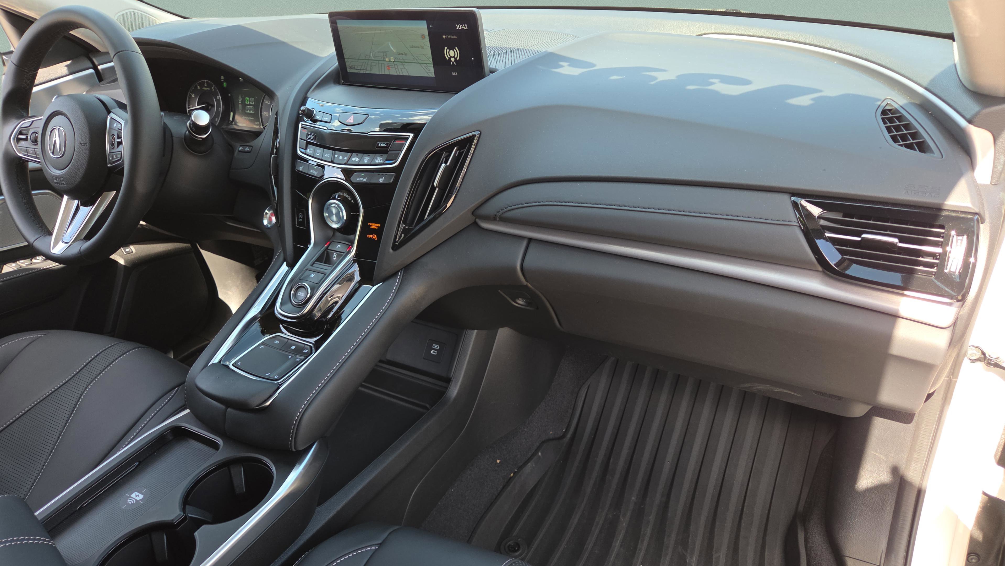 Used 2025 Acura RDX SH-AWD w/ Technology Package image 19