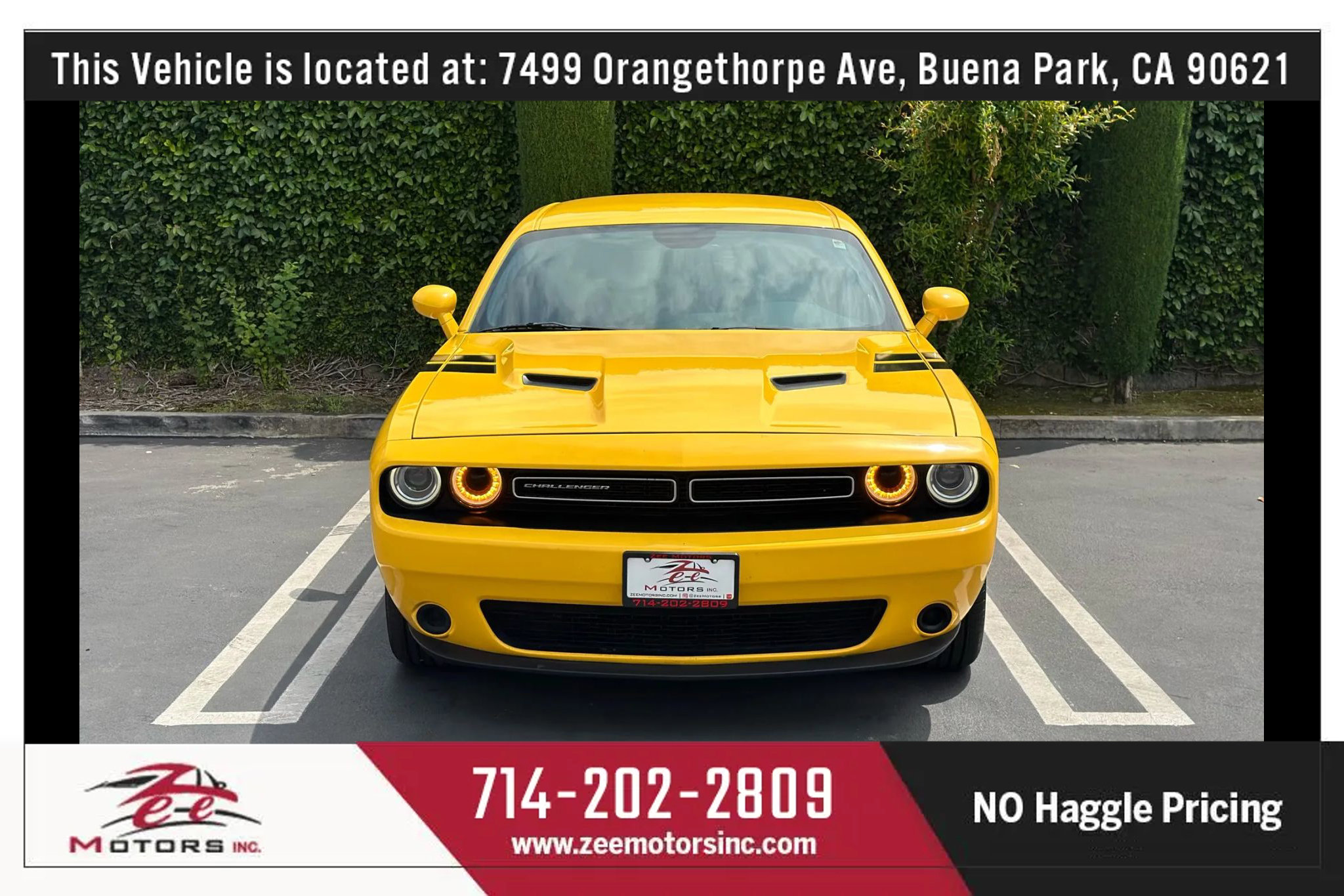 Used 2018 Dodge Challenger SXT image 3