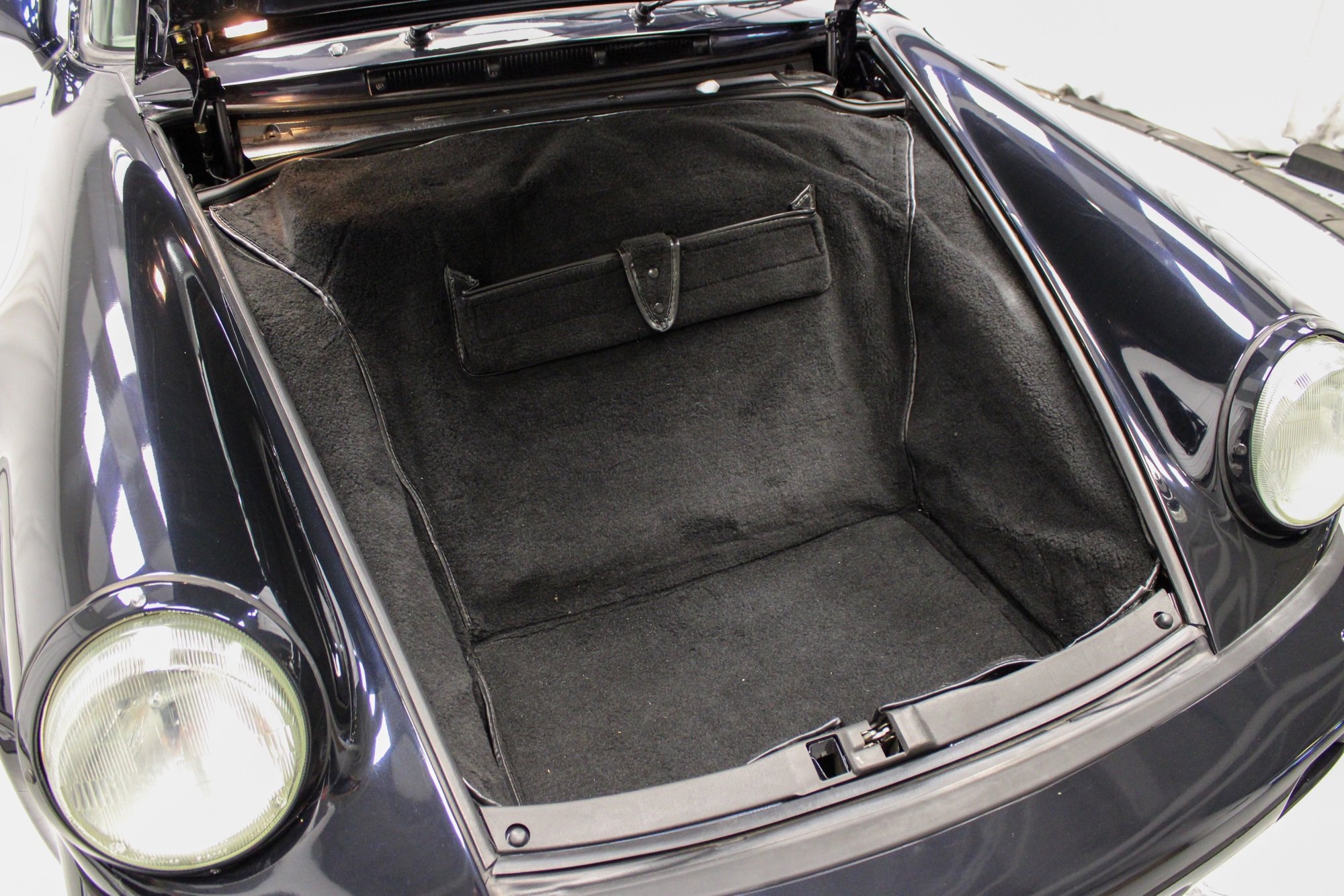 Used 1992 Porsche 911 America Roadster image 56