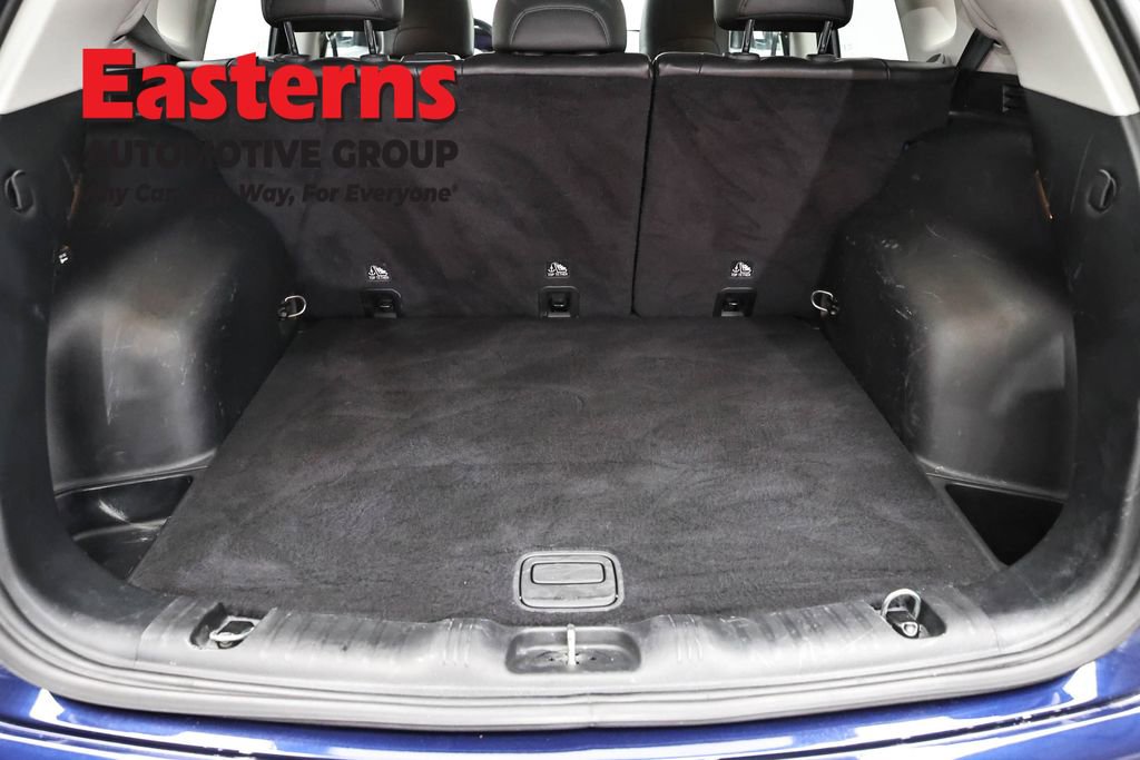 Used 2019 Jeep Compass Latitude FWD image 9