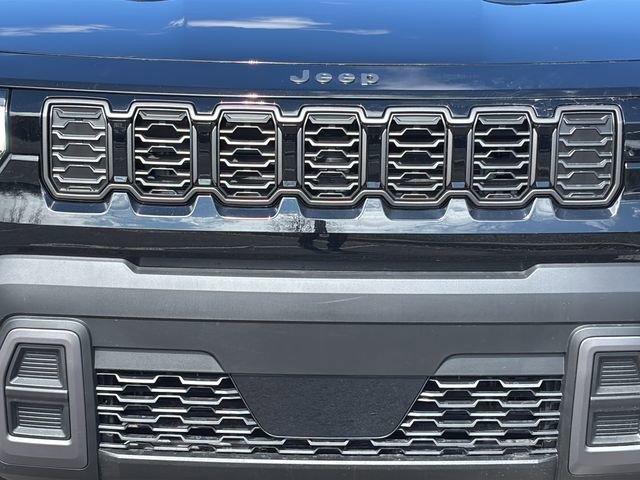 New 2026 Jeep Cherokee Laredo image 9