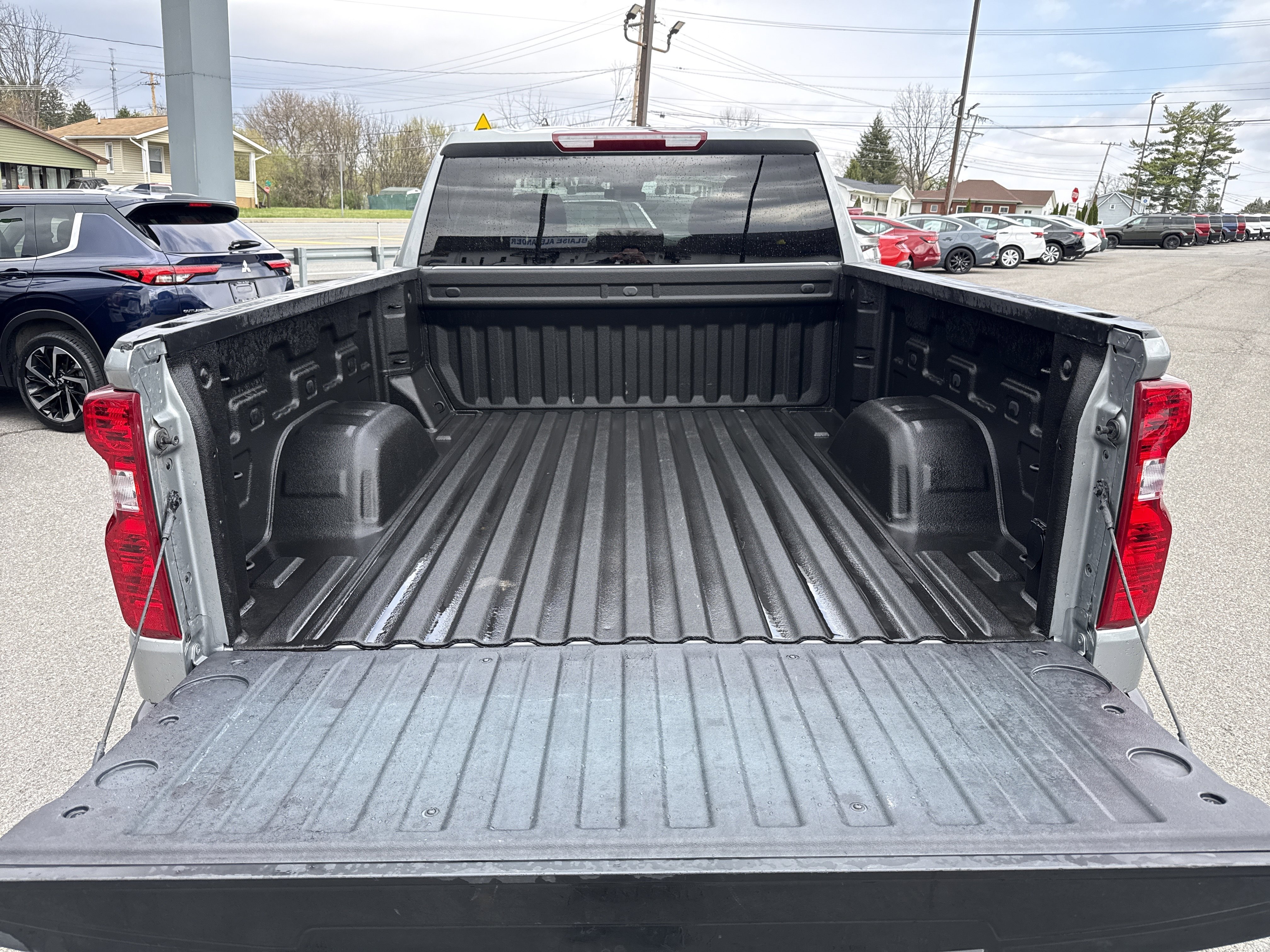 Used 2024 Chevrolet Silverado 1500 Custom w/ LPO, Dark Essentials Package image 5