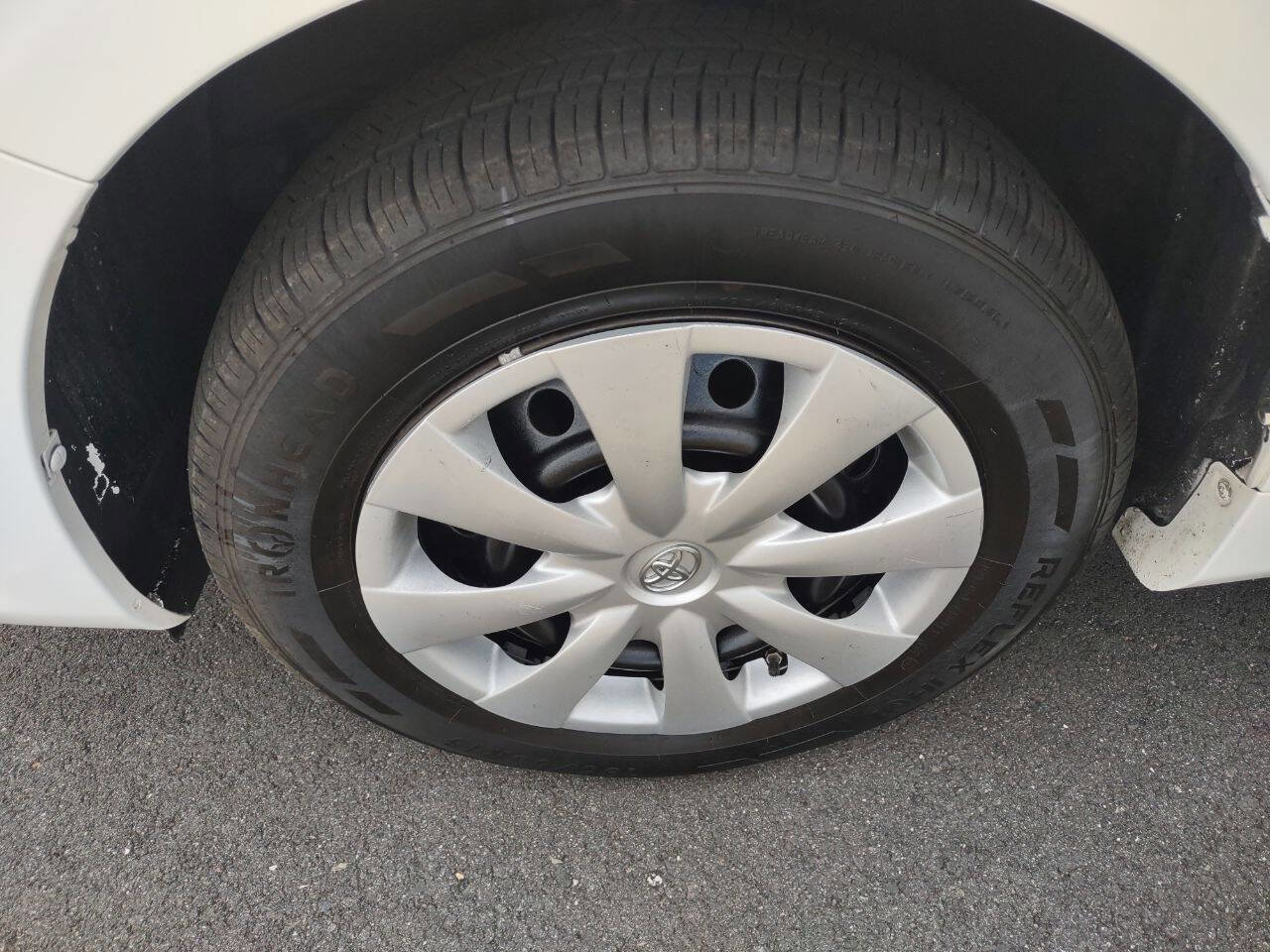 Used 2009 Toyota Corolla LE FWD image 23