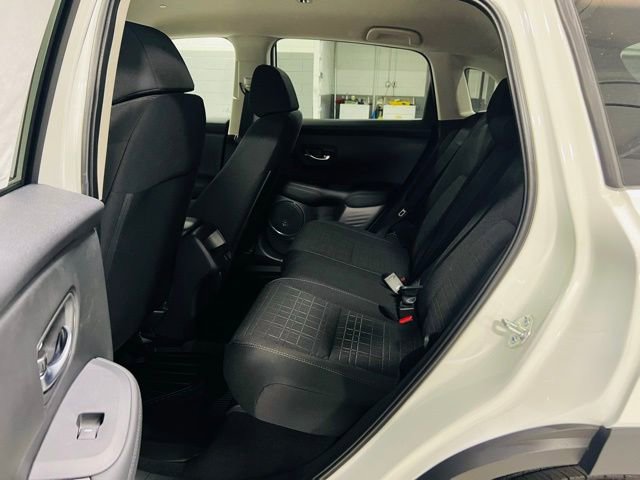 New 2026 Honda HR-V LX image 24