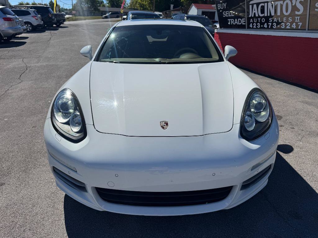 Used 2014 Porsche Panamera 4 AWD/4WD image 4