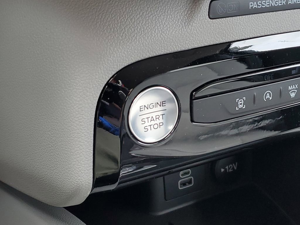 New 2026 Ford Escape Active w/ Tech Pack #1 AWD/4WD image 16