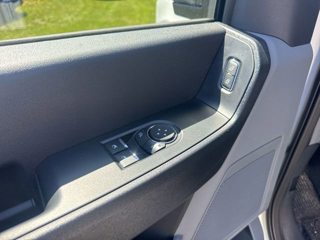New 2026 Ford F550 4x4 Regular Cab Super Duty image 17